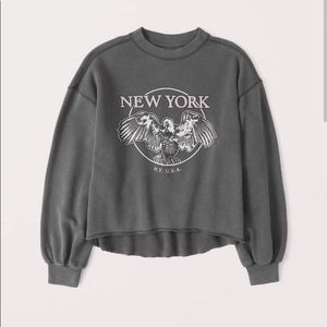 A&F Sweatshirt size Medium NWT